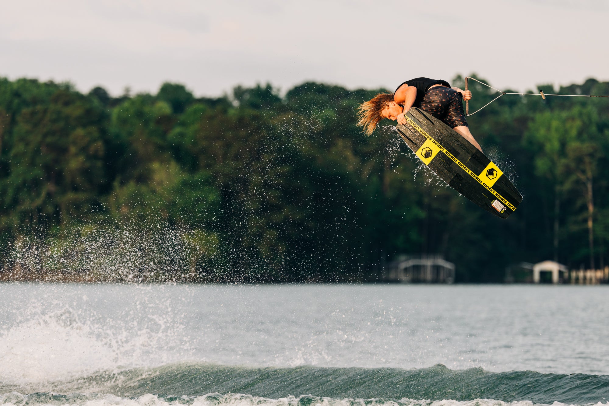 Liquid Force Remedy Wakeboard – Pro-Level Pop and Versatile