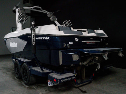 2024 Malibu 23LSV - Silver Flake / Blue
