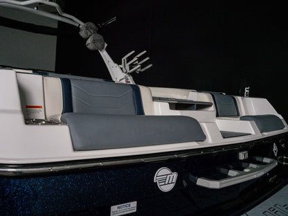 2024 Malibu 23LSV - Silver Flake / Blue