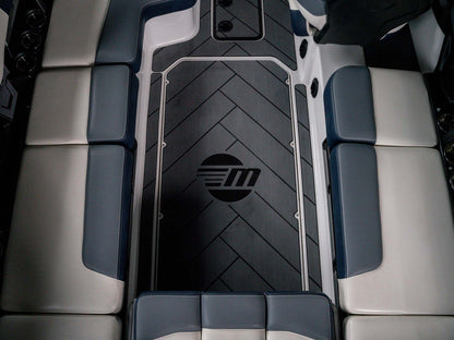 2024 Malibu 23LSV - Silver Flake / Blue