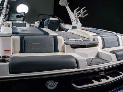 2024 Malibu 23LSV - Silver Flake / Blue