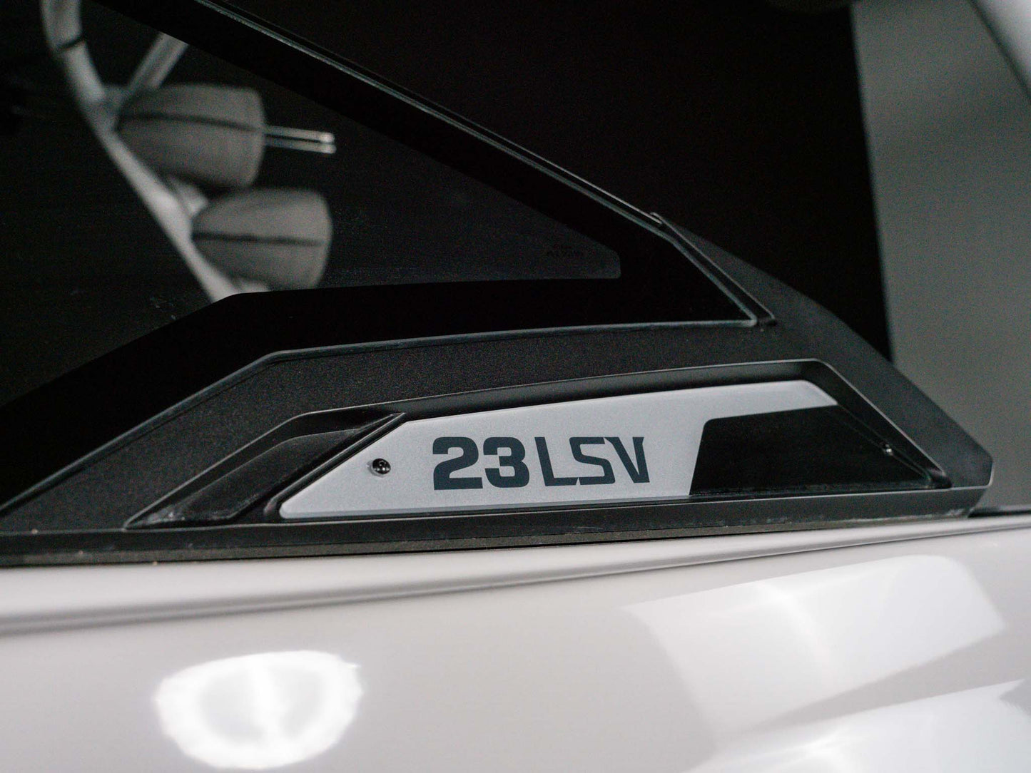 2024 Malibu 23LSV - Silver Flake / Blue