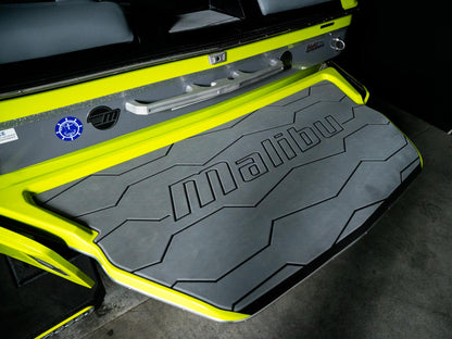 2024 Malibu 23MXZ - Electric Yellow / Grey
