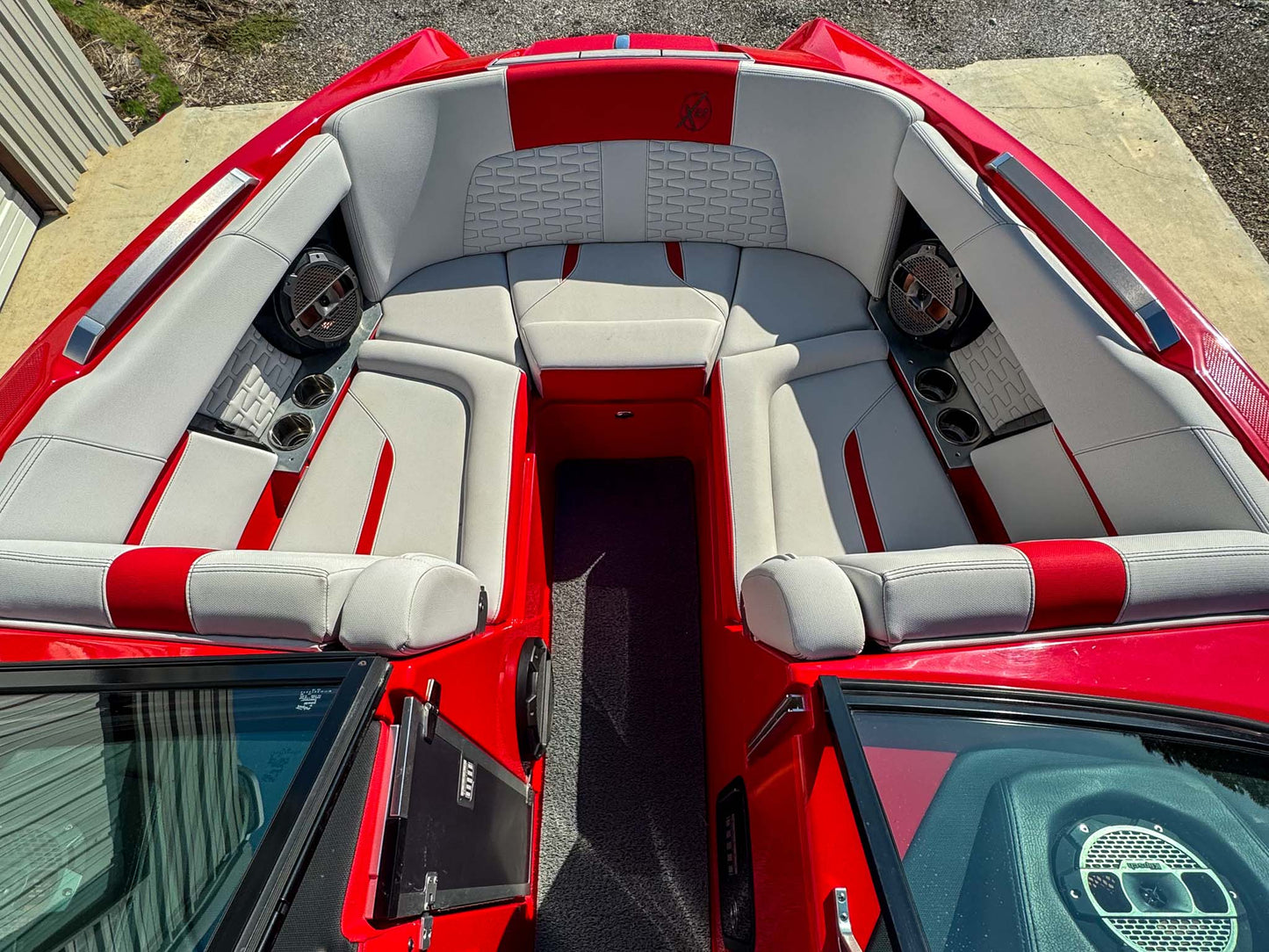 2020 Mastercraft X22 - Red / White