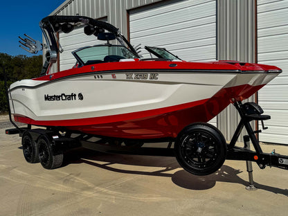 2020 Mastercraft X22 - Red / White