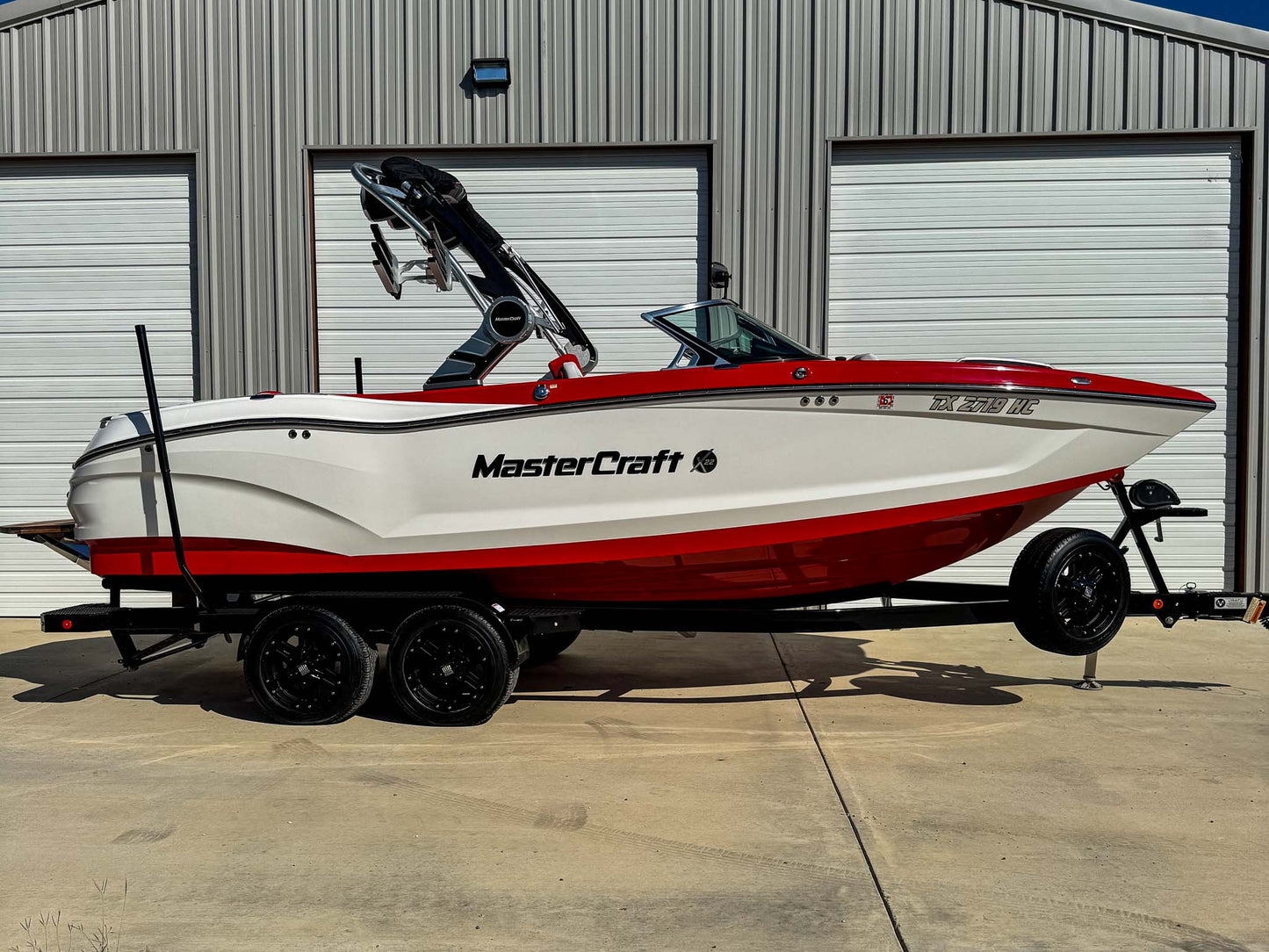 2020 Mastercraft X22 - Red / White
