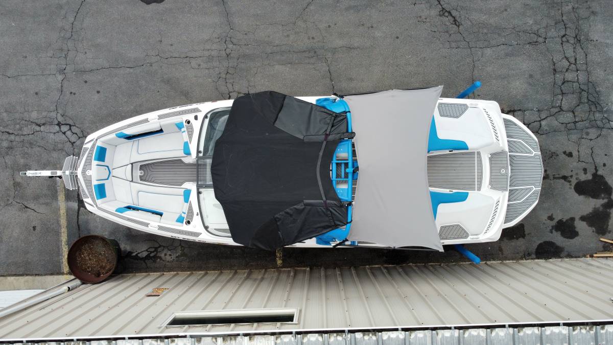 5' Nautique Tower Mounted Shade Sail