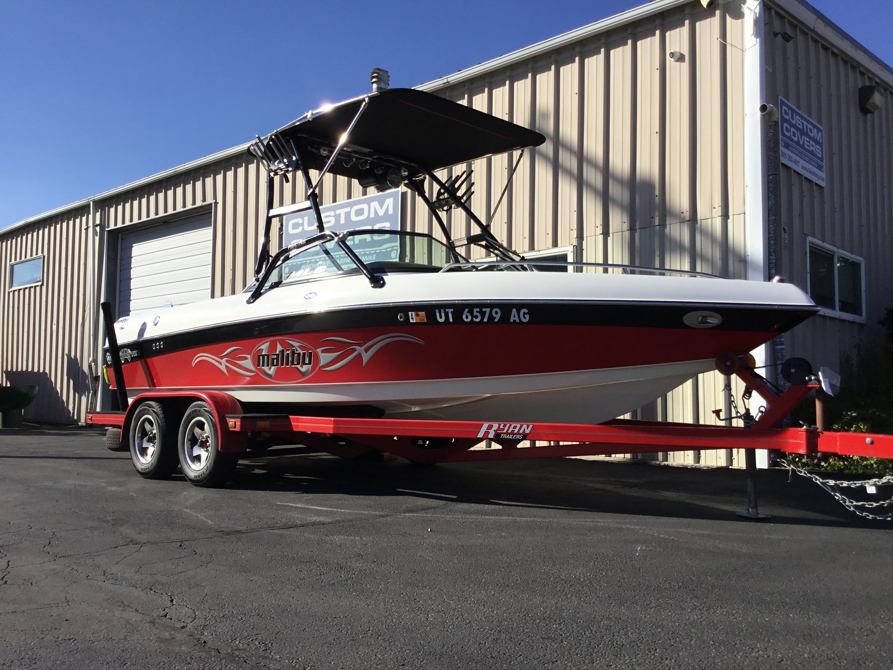 Malibu 21VLX Wakesetter Skylon Swoop Tower