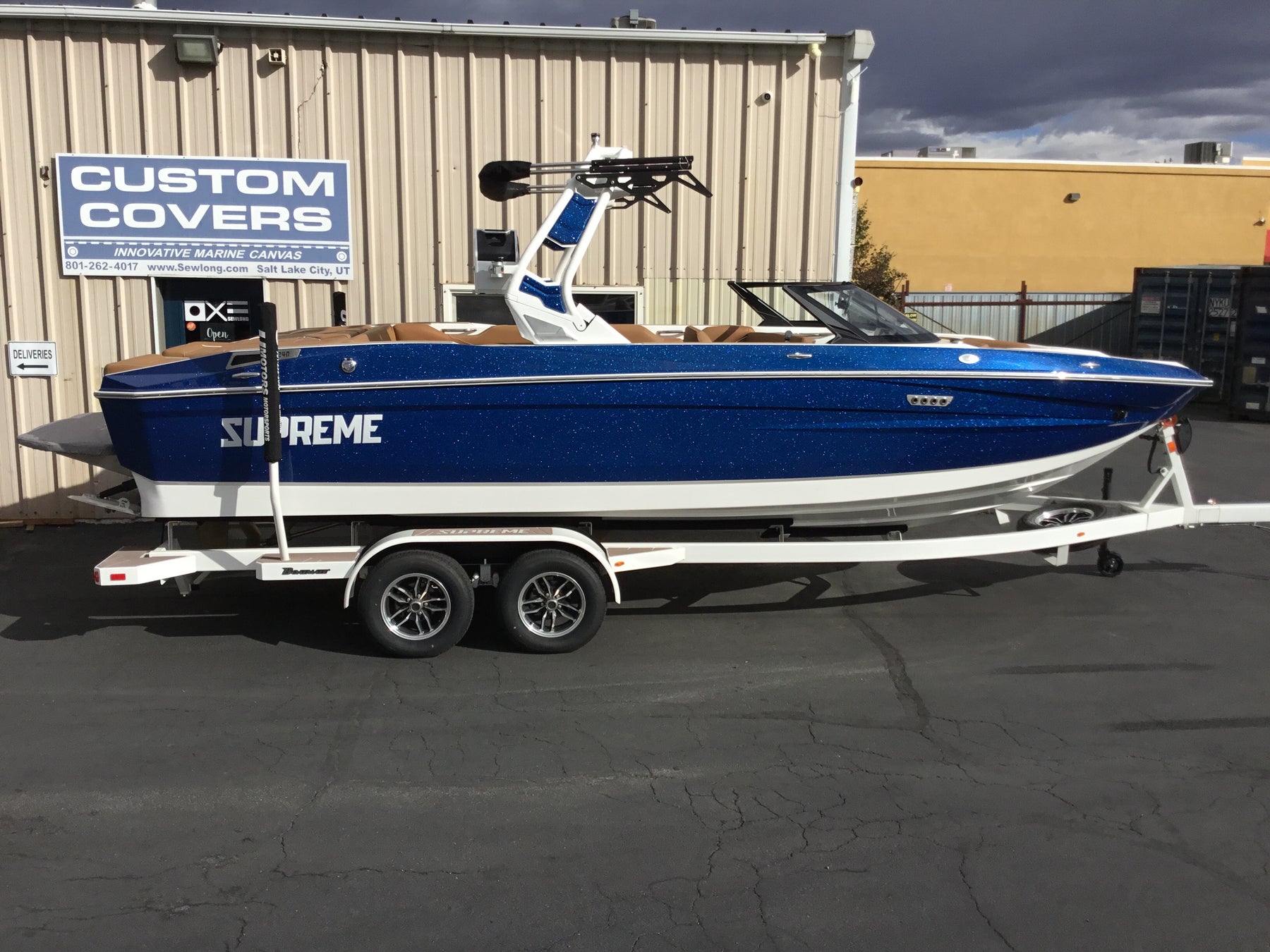 Supreme S240 F-Series w/ FCTv3 Double Up Storage Cover