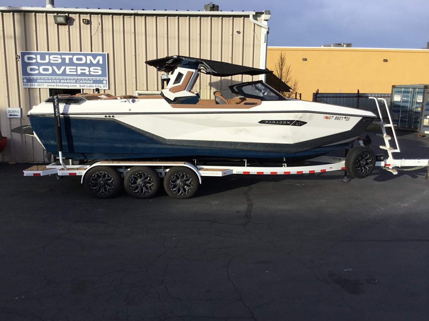 Nautique Paragon G25 Cinch Cover