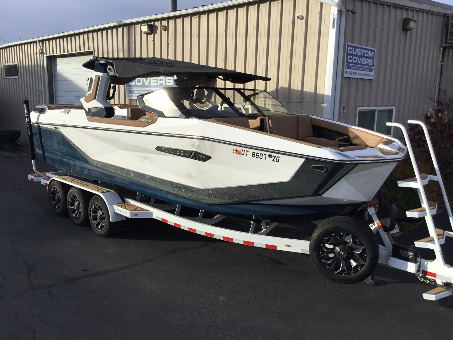 Nautique Paragon G25 Cinch Cover