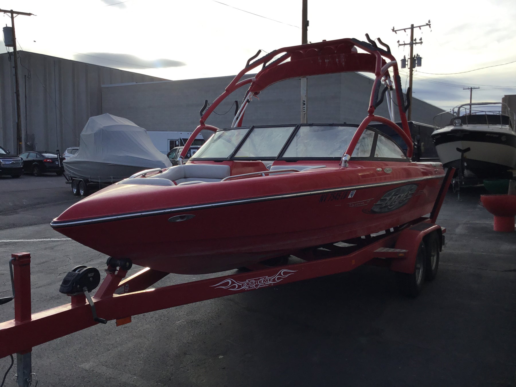 Tige 22i Xtreme Phat Tower Cinch Cover