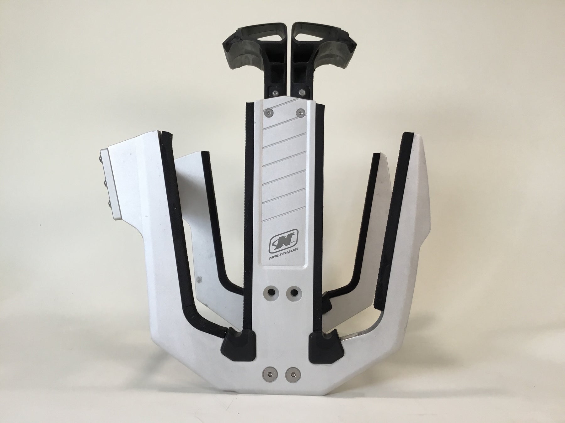 Nautique Strapless Board Racks v1