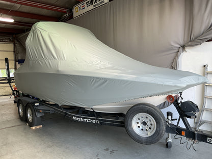 MasterCraft X25 with ZFT2 Tower Double Up Storage Cover