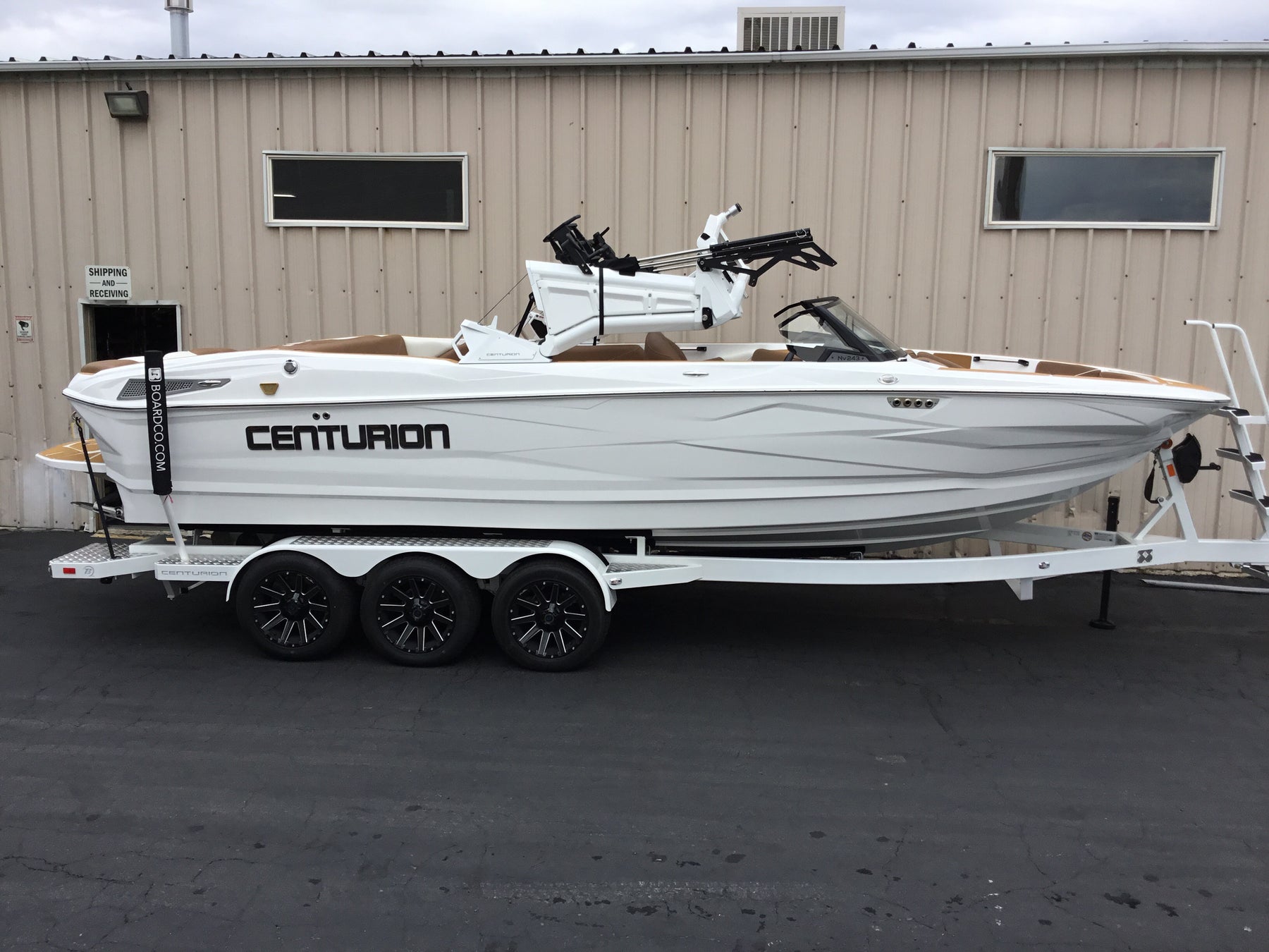 Centurion Nv243 W/FCTv3 & Skylock Board Racks Tower Down Ratchet Cover