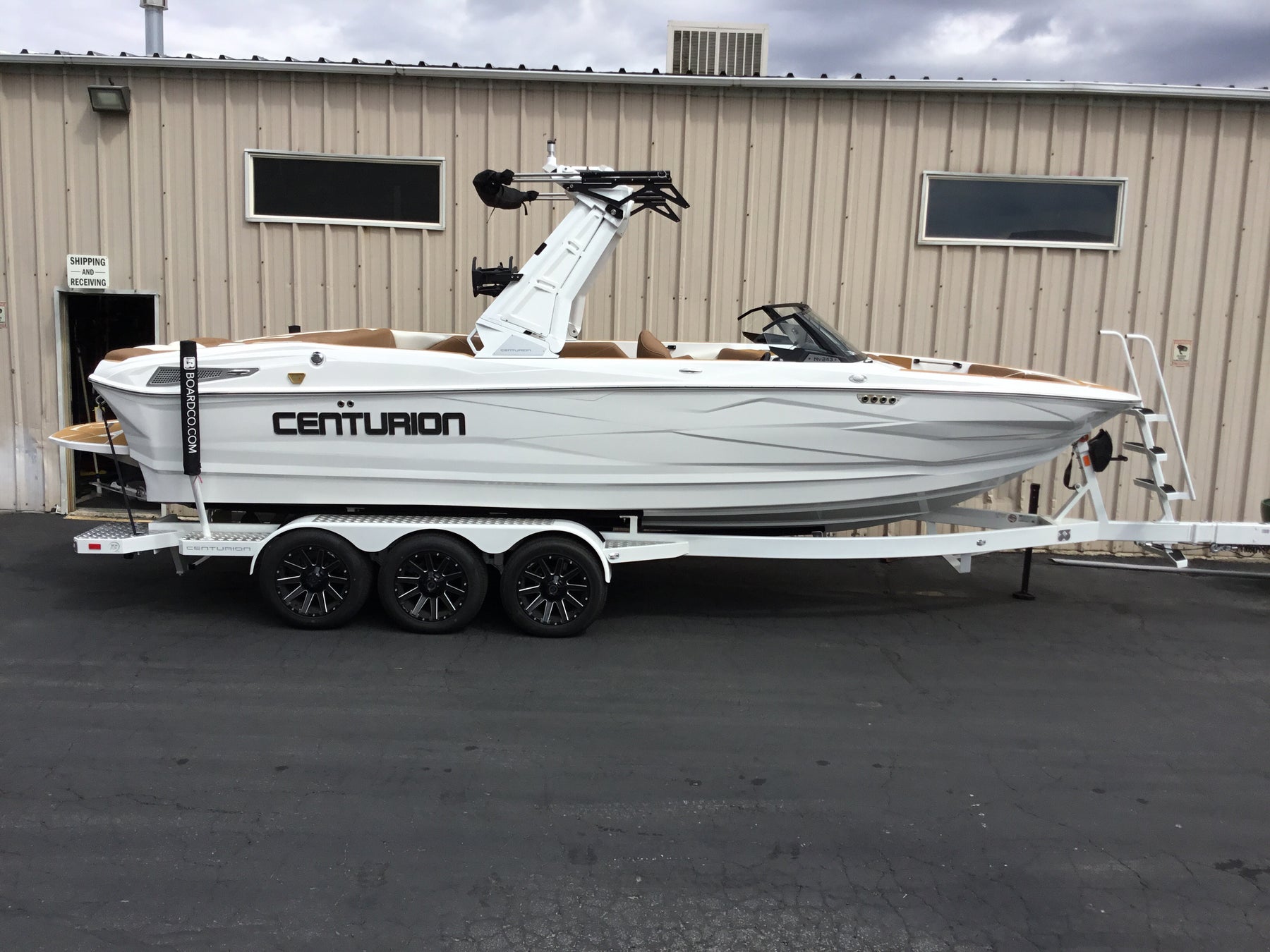 Centurion Nv243 W/FCTv3 & Skylock Board Racks Tower Down Ratchet Cover