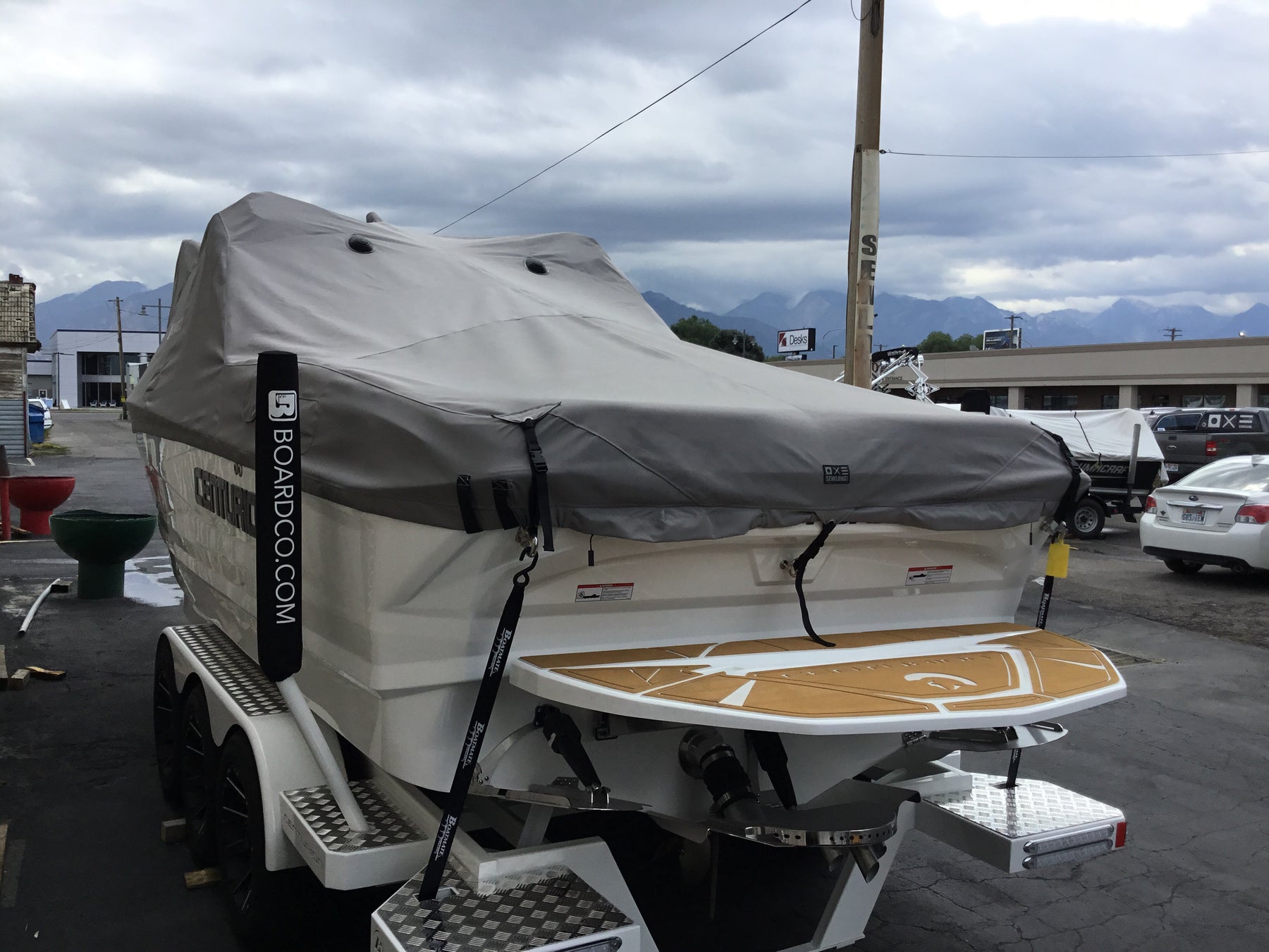 Centurion Nv243 W/FCTv3 & Skylock Board Racks Tower Down Ratchet Cover