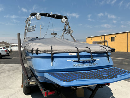 MasterCraft X24 with Zeroflex Gen 5.2 Tower Cinch Cover