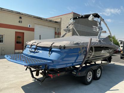 MasterCraft X24 with Zeroflex Gen 5.2 Tower Cinch Cover