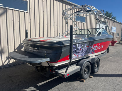 Moomba Mobius XLV with Rad-a-Cage 3 Tower Cinch Cover
