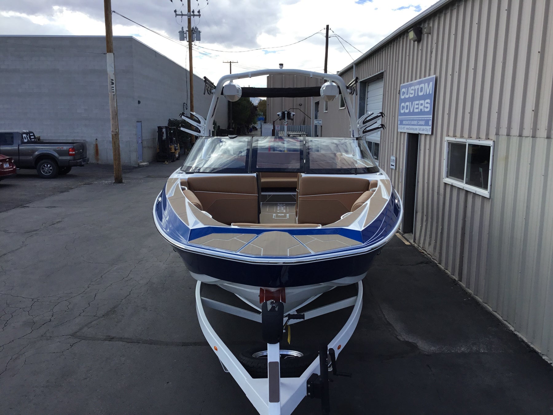 Supreme S240 F-Series w/ FCTv3 Double Up Storage Cover