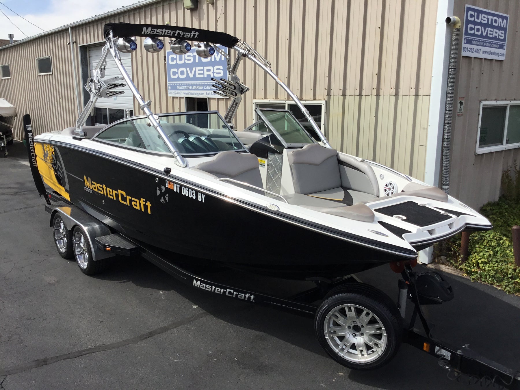 MasterCraft X35 Zero Flex Tower Cinch Cover
