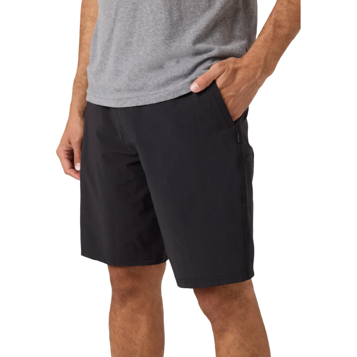 O'Neill TRVLR Cargo 20" Hybrid Shorts in Black