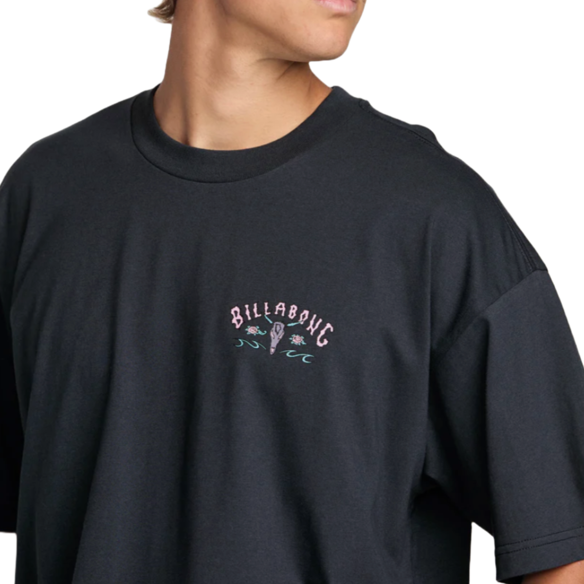 Billabong Raging Bull Regular Tee in Washed Black