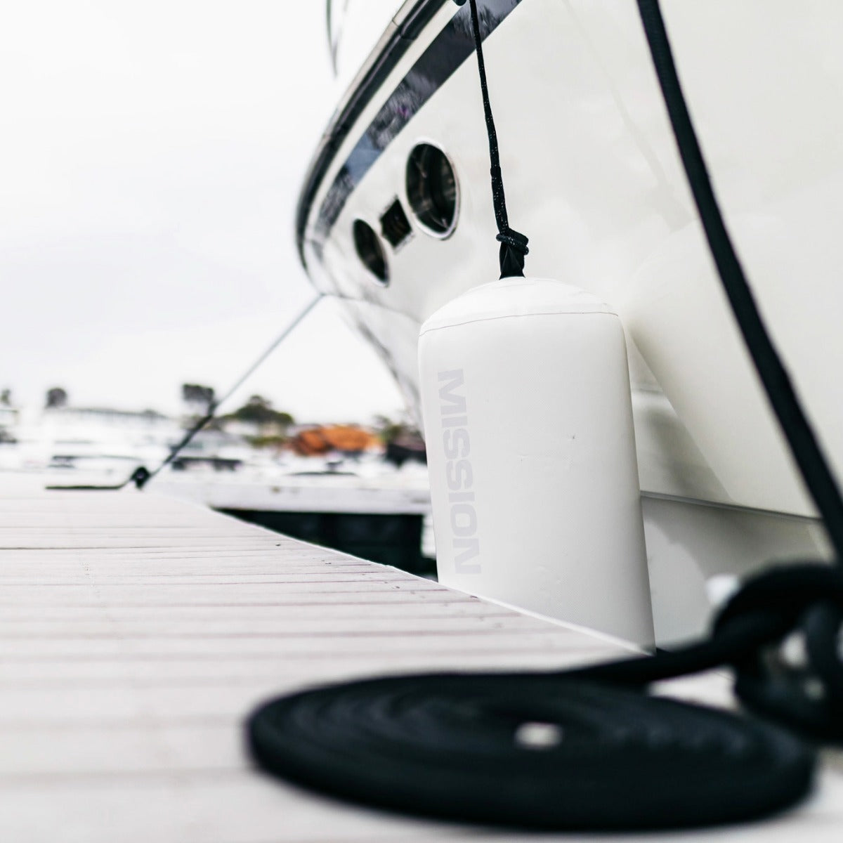 Mission Brigade Pendant Inflatable Fender 12''x 32'' in White