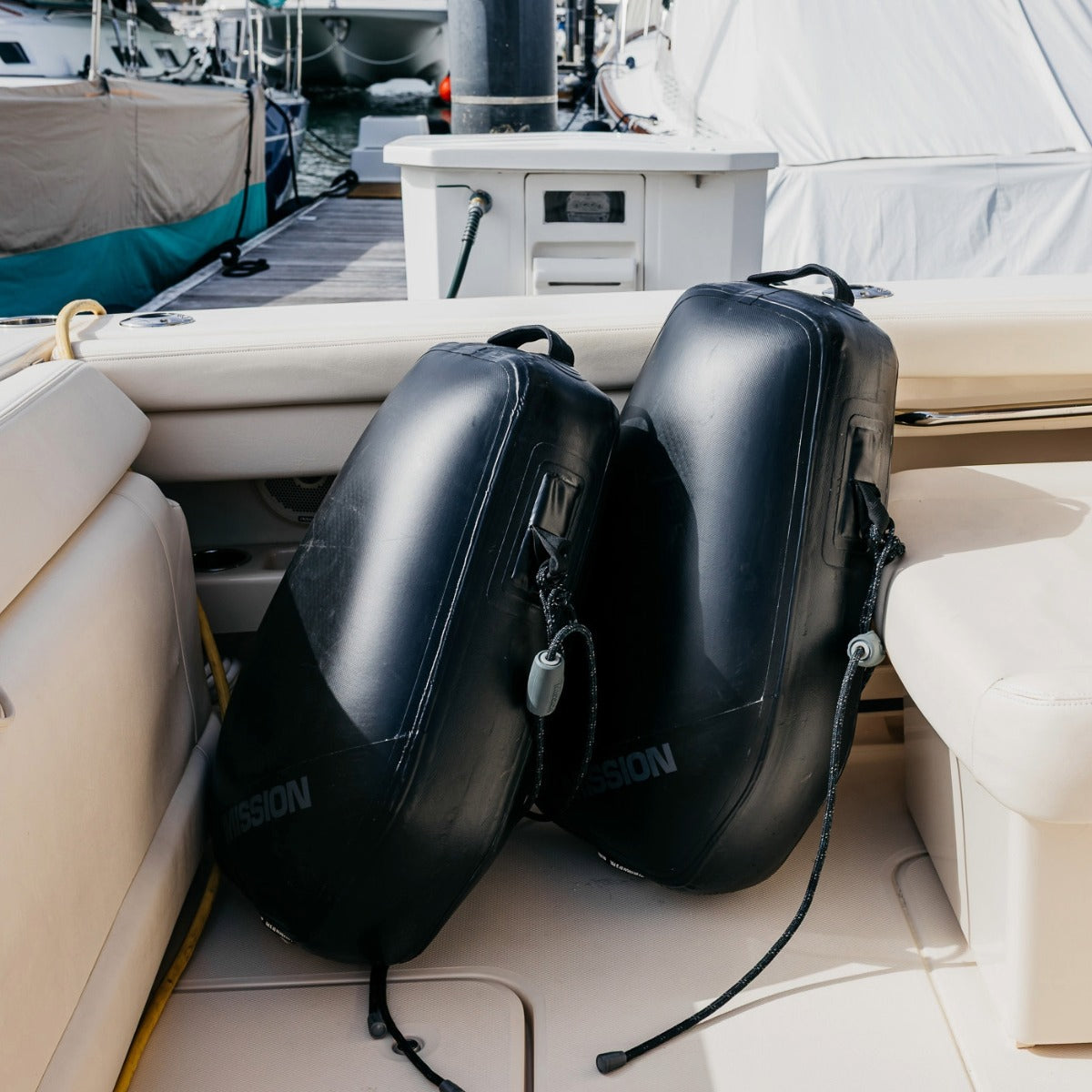 Mission Dymon Inflatable Fender in Black