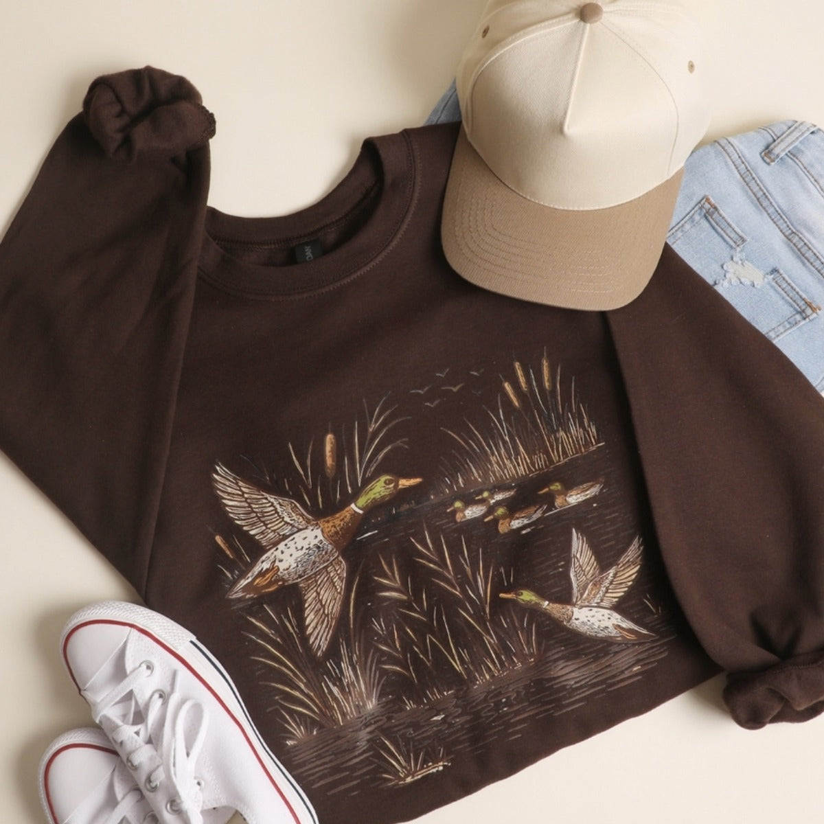 Mallard Duck Marshland Heavyweight Sweatshirt in Dark Chocolate