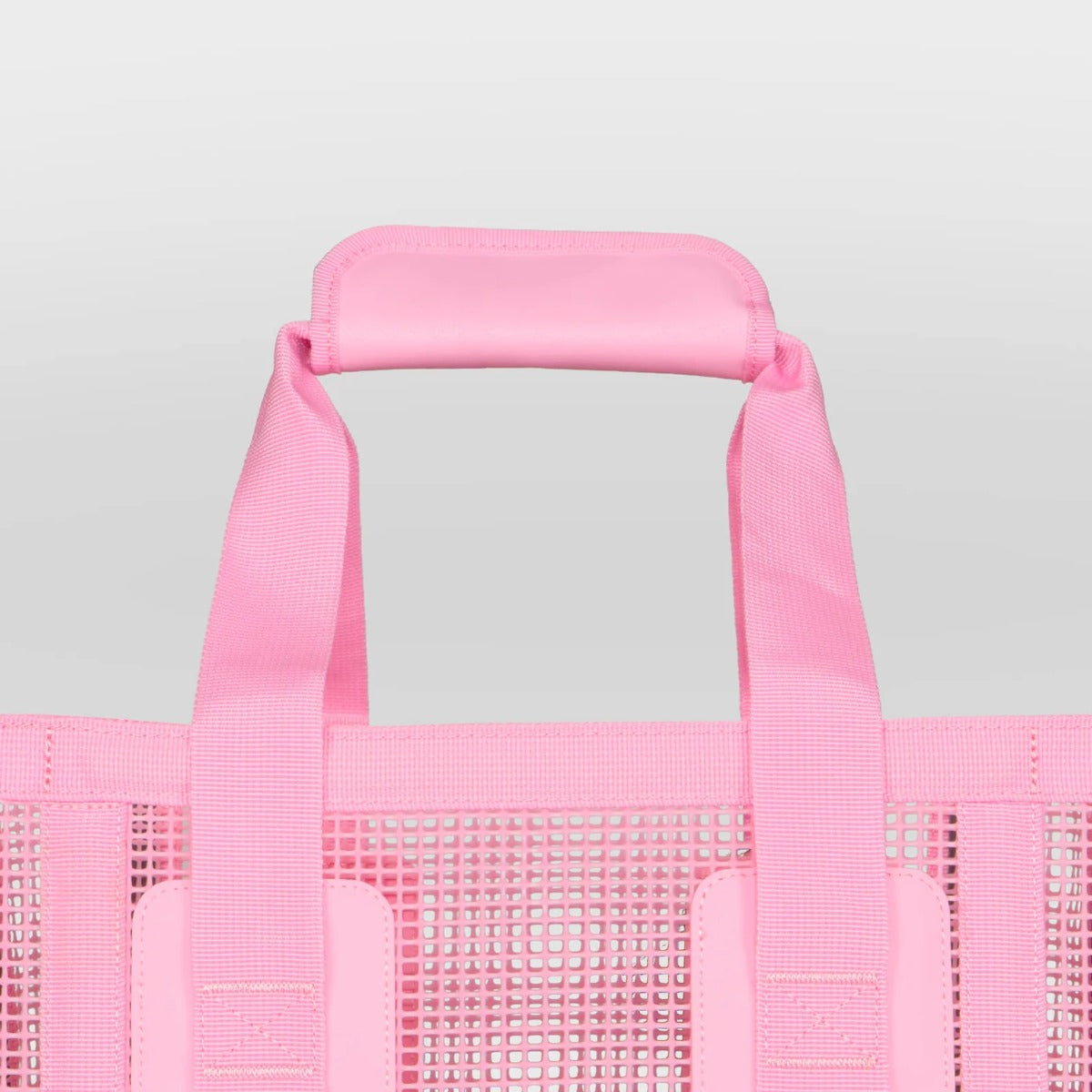 Mission Cassi Gear Tote Small 23L in Rose