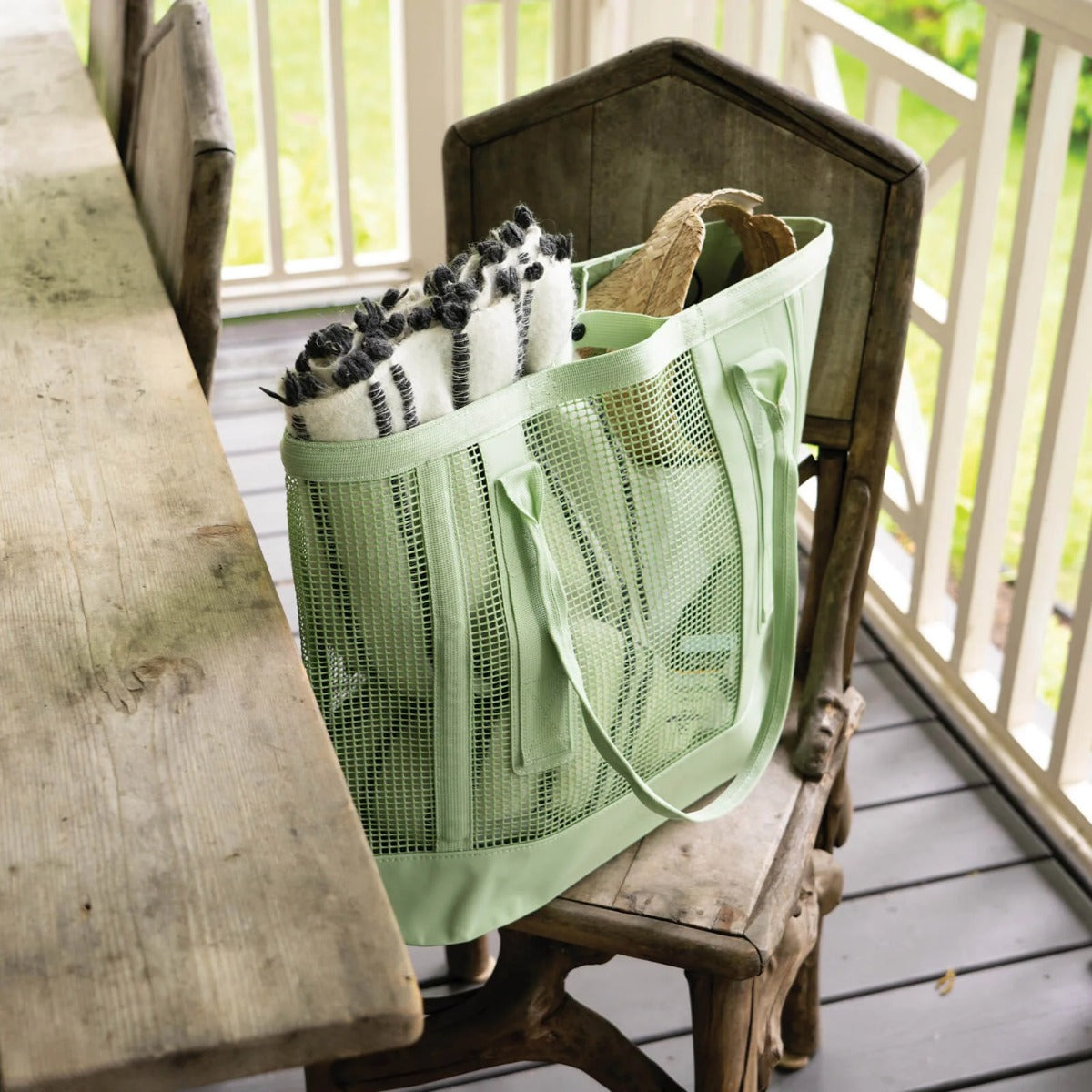 Mission Cassi Beach Tote 33 Liter in Sage