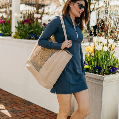 Mission Cassi Beach Tote 33 Liter in Sandstone