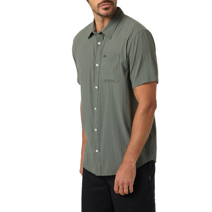 O'Neill TRVLR Perforated Standard Fit Shirt in Dark Olive
