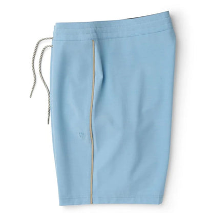 Vissla Solid Sets 18.5'' Boardshort in Blue