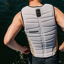 Mission Ondo Men's Comp Vest in Sandbar