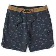 Vissla In Bloom 18.5 Boardshort in Phantom