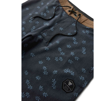 Vissla In Bloom 18.5 Boardshort in Phantom