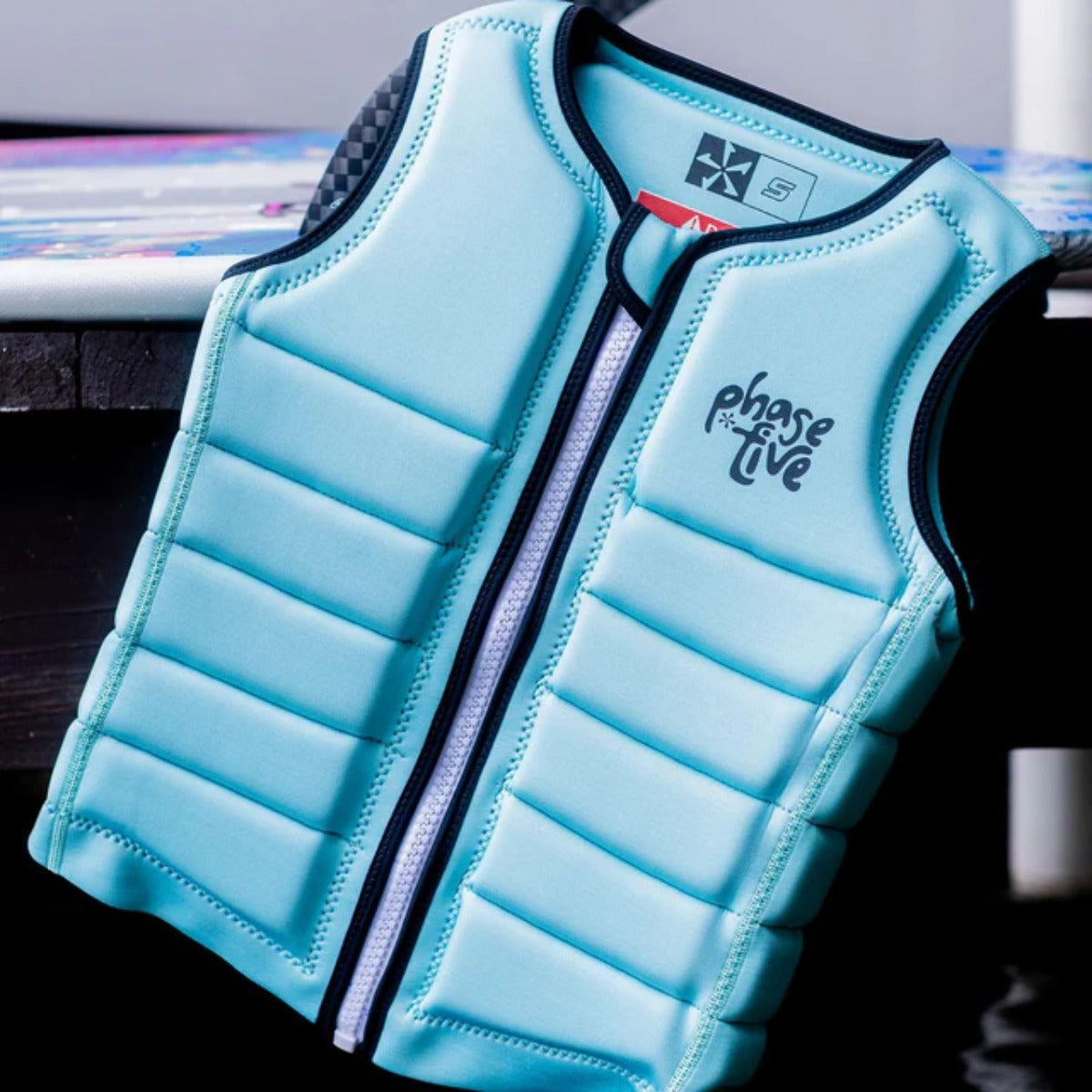 Phase 5 Ladies Comp Wake Vest in Mint