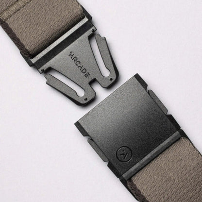 Arcade Blackwood Belt in Dunes/Bay