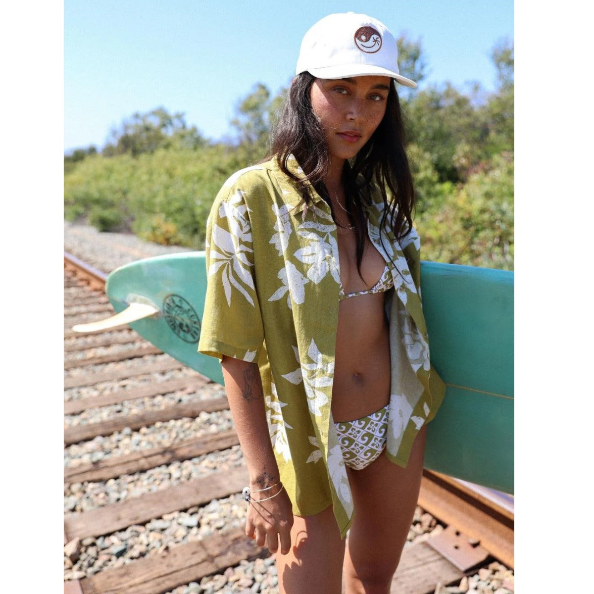 Sisstr Glowing Rays Nylon Cap in Sea Salt