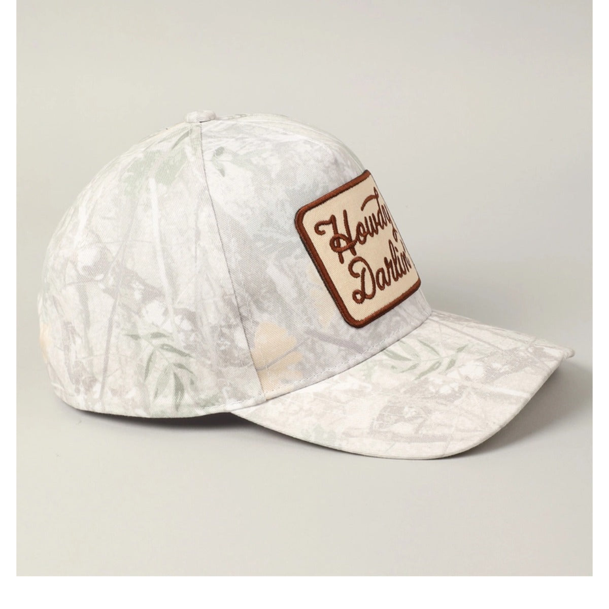 Howdy Darlin' Embroidery Patch Camo Trucker Hat in Beige Camo