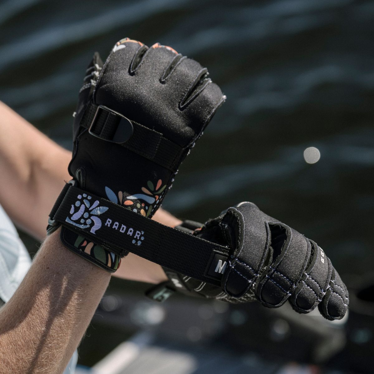 Radar Lyric Inside-Out Women's Water Ski Glove-1