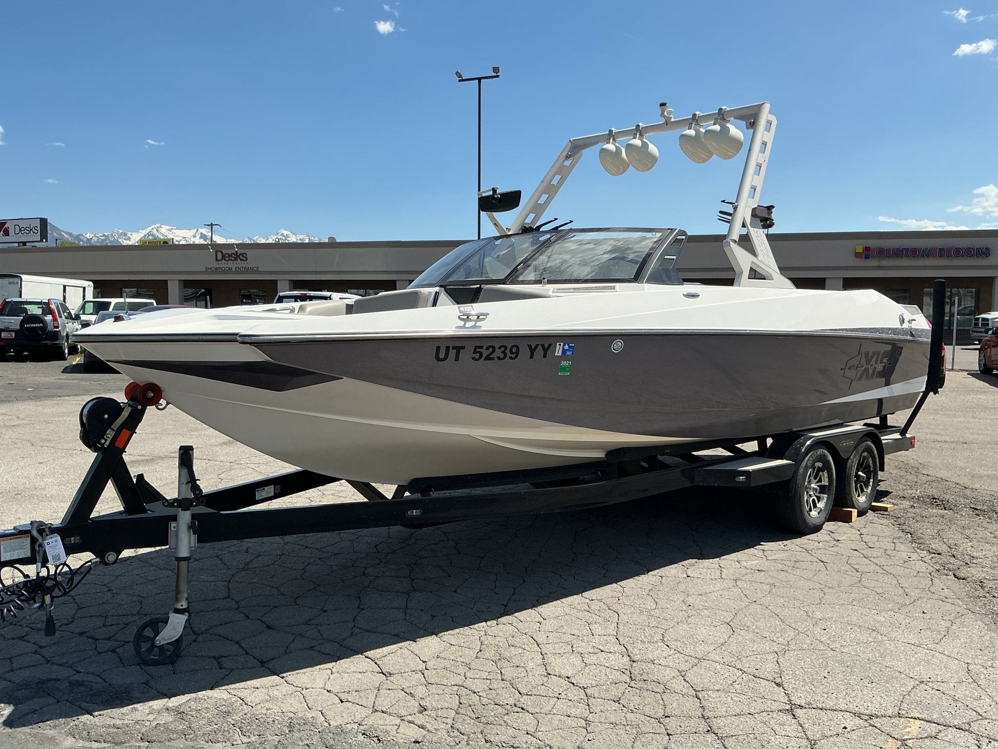 Axis A24 with AW15 Tower Cinch Cover - BoardCo