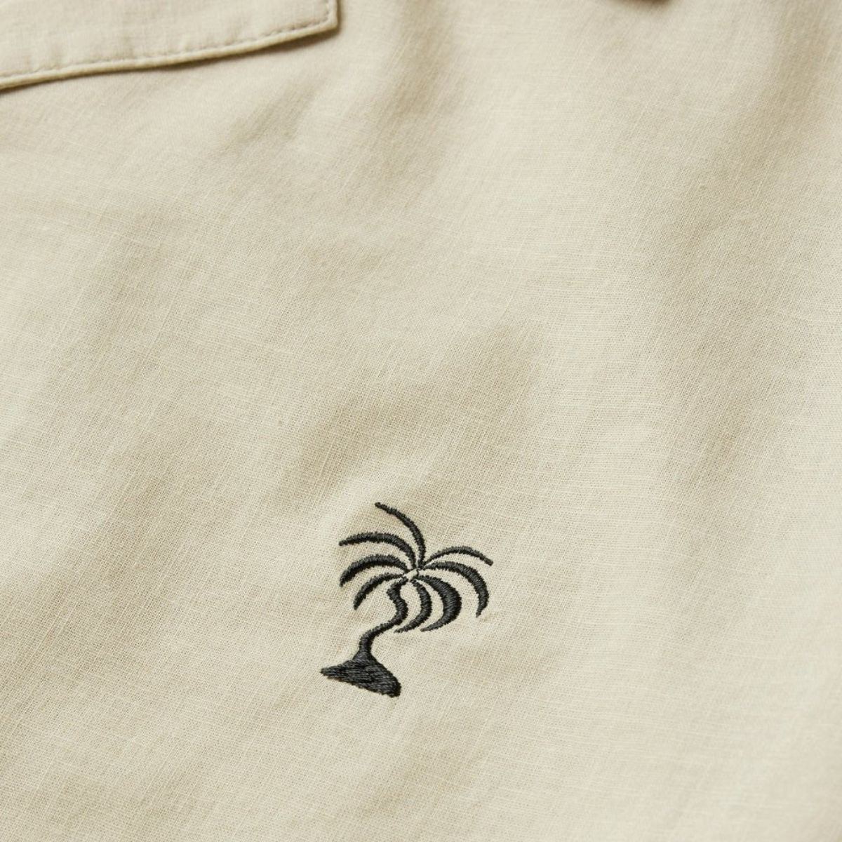 Vissla Lay Day Eco Short Sleeve Shirt in Dune