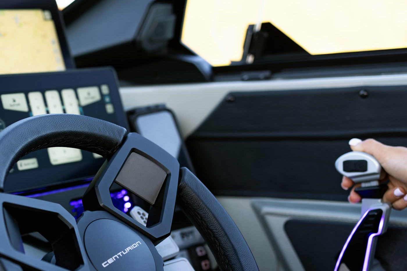 Centurion RS throttle control with Surge Thruster switch
