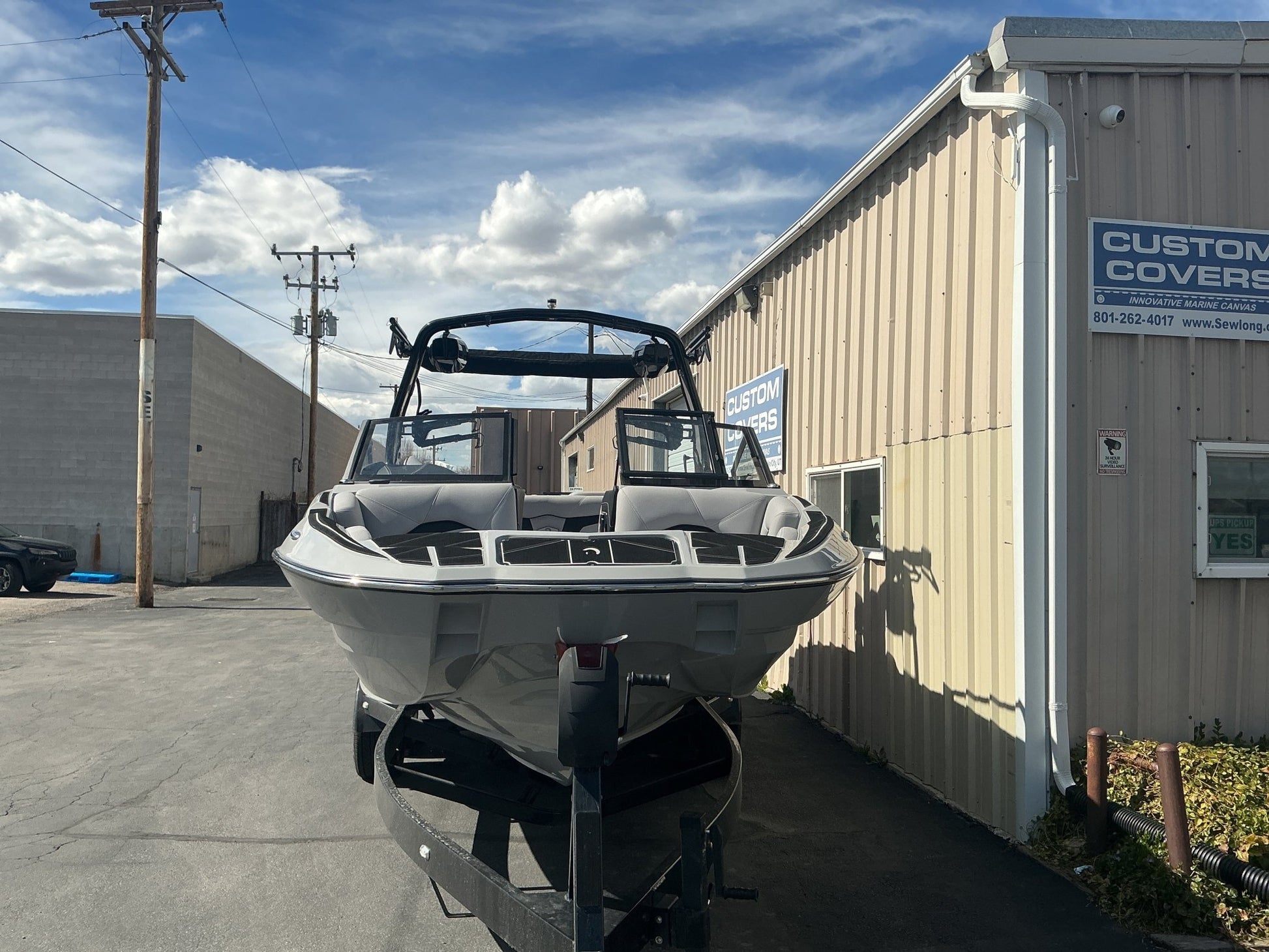 Centurion Fe23 with Battle Tower and FCT bimini TD Ratchet Cover - BoardCo