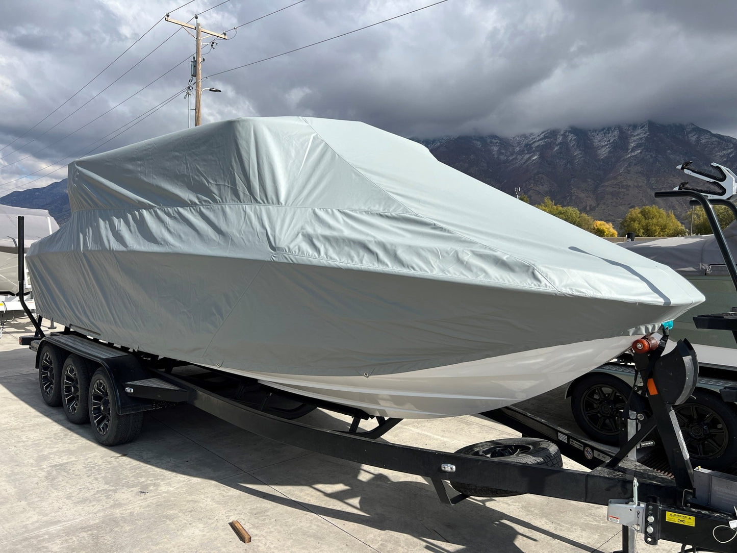 Centurion Ri245 with PPT and Factor bimini Double Up Tower Down Storage Cover - BoardCo