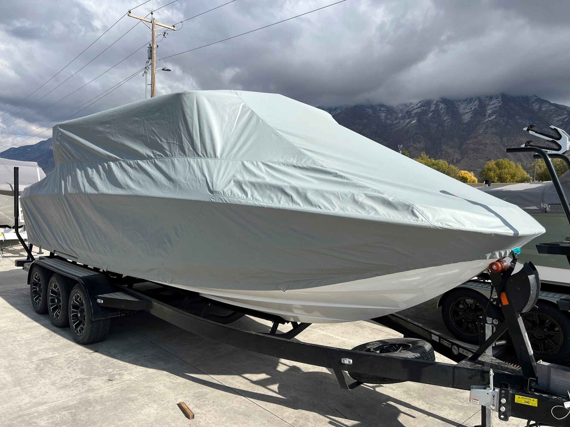 Centurion Ri245 with PPT and Factor bimini Double Up Tower Down Storage Cover - BoardCo